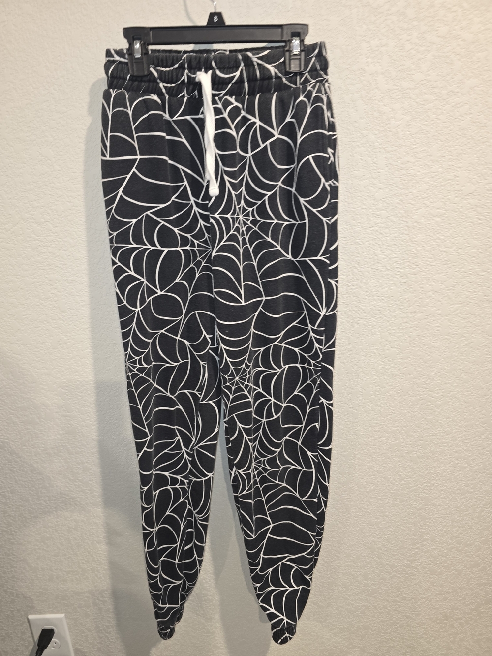 Grayson / Threads Spiderweb Jogger Sweatpants | Black & White Halloween